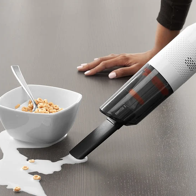 Wet/Dry Handheld Vacuum Cleaner